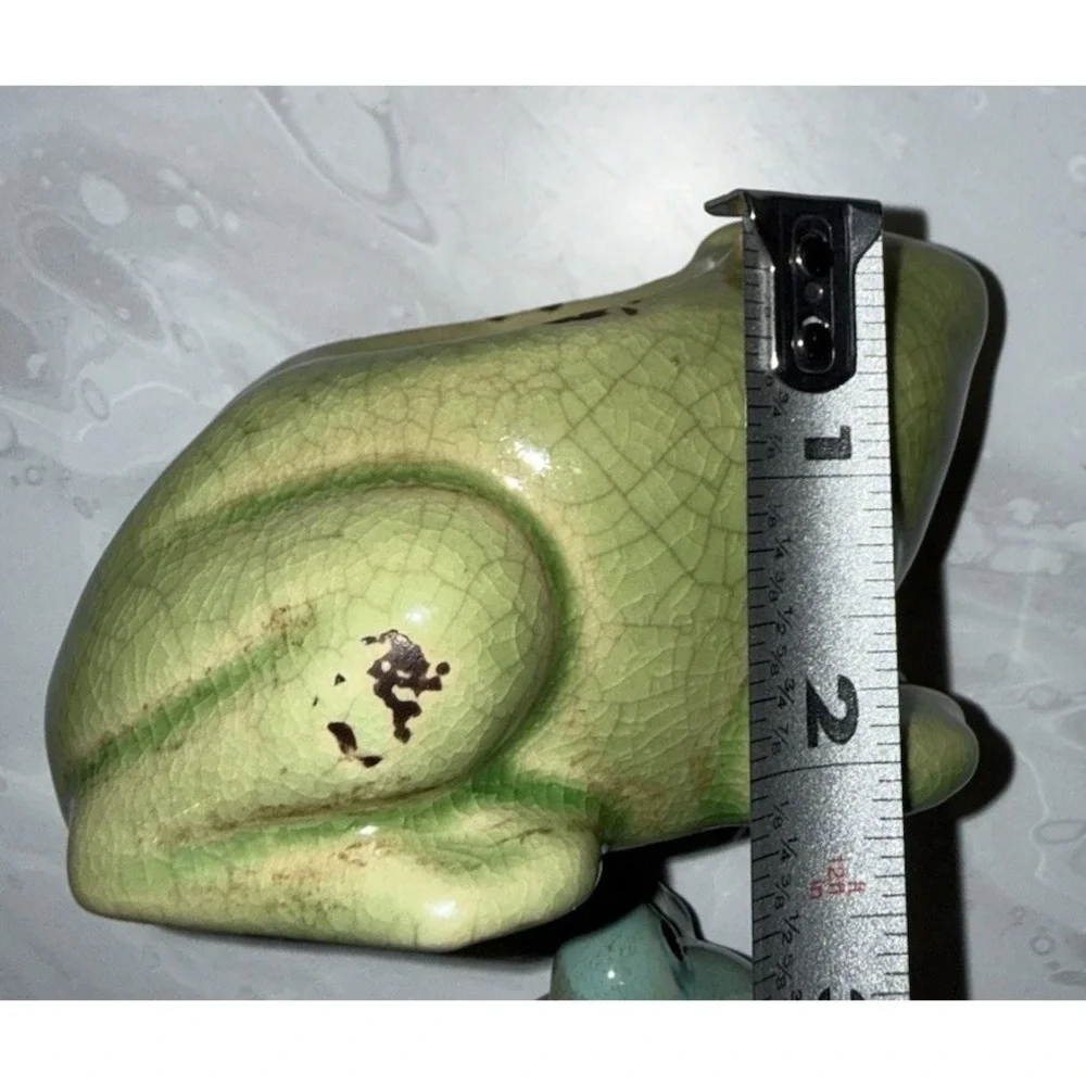 Pair Of Green Frog/Toad Figurines Indoor/Lawn Garden Ceramic Sculpture Decor